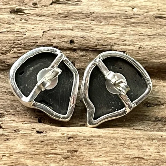 Tektite Gemstone Stud Earrings 925 Sterling Silver - Picture 9 of 10